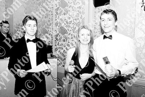 Ball Photography by Peasy Photos. ID:5571-BW-20081127LEIC.jpg