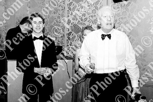 Ball Photography by Peasy Photos. ID:5578-BW-20081127LEIC.jpg