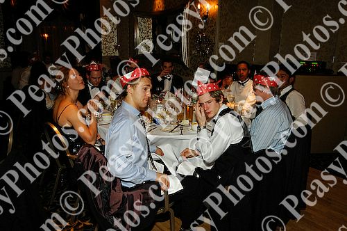 Ball Photography by Peasy Photos. ID:6142-20081127LEIC.jpg