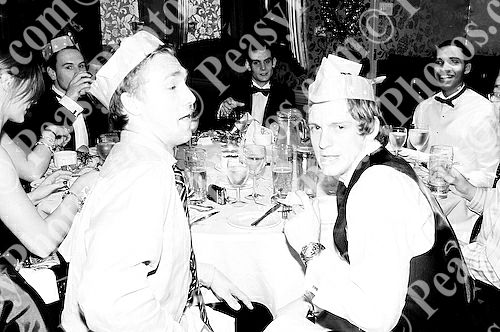 Ball Photography by Peasy Photos. ID:6144-BW-20081127LEIC.jpg