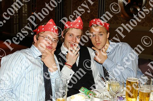 Ball Photography by Peasy Photos. ID:6147-20081127LEIC.jpg