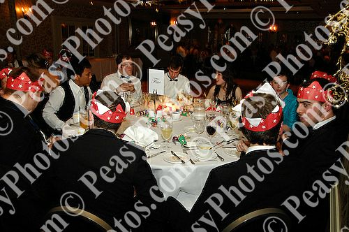 Ball Photography by Peasy Photos. ID:6154-20081127LEIC.jpg