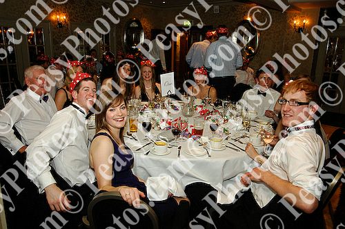 Ball Photography by Peasy Photos. ID:6158-20081127LEIC.jpg