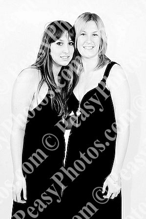 Ball Photography by Peasy Photos. ID:6199-BW-20081127LEIC.jpg