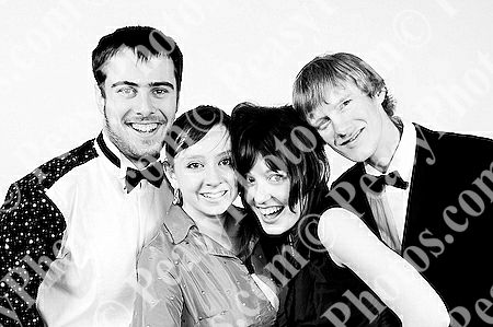 Ball Photography by Peasy Photos. ID:6203-BW-20081127LEIC.jpg