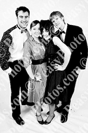 Ball Photography by Peasy Photos. ID:6204-BW-20081127LEIC.jpg