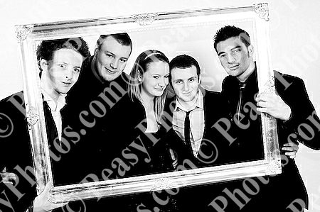 Ball Photography by Peasy Photos. ID:6220-BW-20081127LEIC.jpg