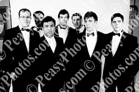 Ball Photography by Peasy Photos. ID:6223-BW-20081127LEIC.jpg