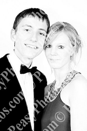 Ball Photography by Peasy Photos. ID:6232-BW-20081127LEIC.jpg