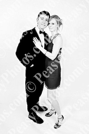 Ball Photography by Peasy Photos. ID:6235-BW-20081127LEIC.jpg