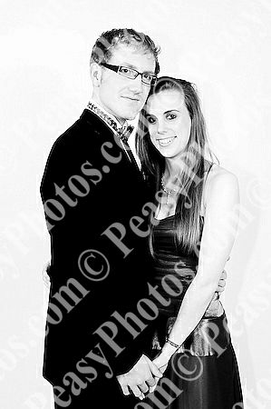 Ball Photography by Peasy Photos. ID:6237-BW-20081127LEIC.jpg