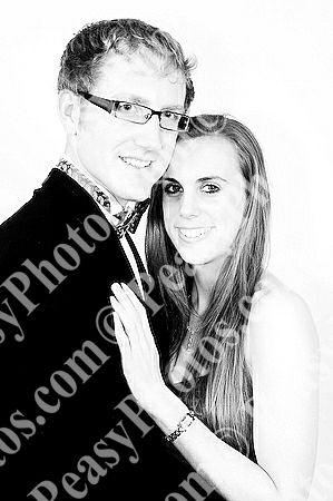 Ball Photography by Peasy Photos. ID:6241-BW-20081127LEIC.jpg