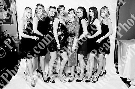 Ball Photography by Peasy Photos. ID:6246-BW-20081127LEIC.jpg