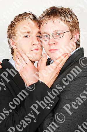 Ball Photography by Peasy Photos. ID:6266-20081127LEIC.jpg