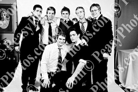 Ball Photography by Peasy Photos. ID:6269-BW-20081127LEIC.jpg