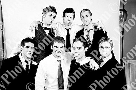 Ball Photography by Peasy Photos. ID:6272-BW-20081127LEIC.jpg
