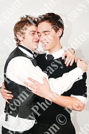 Ball Photography by Peasy Photos. ID:6277-20081127LEIC.jpg