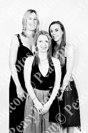 Ball Photography by Peasy Photos. ID:6283-BW-20081127LEIC.jpg