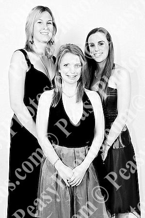 Ball Photography by Peasy Photos. ID:6286-BW-20081127LEIC.jpg