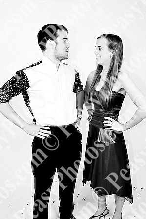 Ball Photography by Peasy Photos. ID:6294-BW-20081127LEIC.jpg