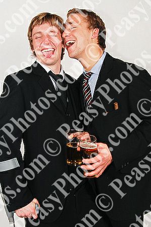 Ball Photography by Peasy Photos. ID:6314-20081127LEIC.jpg