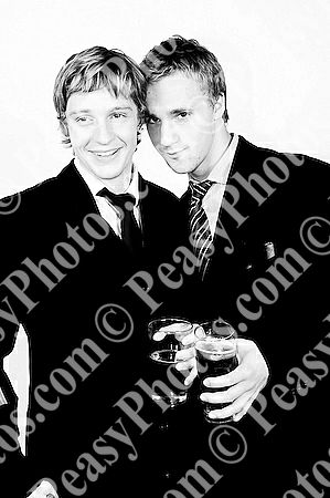 Ball Photography by Peasy Photos. ID:6315-BW-20081127LEIC.jpg