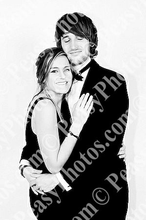 Ball Photography by Peasy Photos. ID:6323-BW-20081127LEIC.jpg